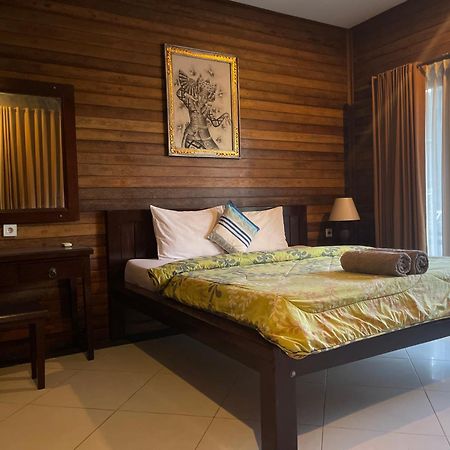 Shipwreck Point Inn Lembongan Esterno foto